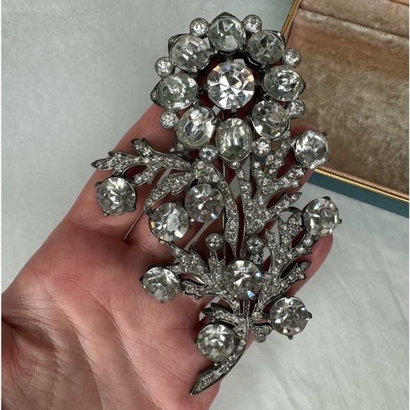 Eisenberg Original Flower Fur Clip Brooch - Picture 3 of 10